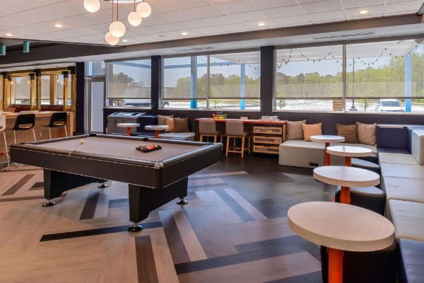 Tru By Hilton Little Rock West image 14