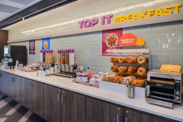 Tru By Hilton Little Rock West image 17